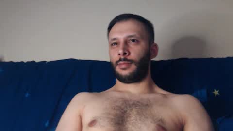 Snapshot of henryaxe chatting on September 10, 2025, 9:59 pm HenryAxe online show from September 10, 2025, 9:59 pm