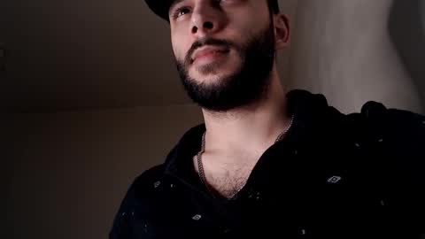 Snapshot of henryaxe chatting on February 11, 2026, 11:15 am HenryAxe online show from February 11, 2026, 11:15 am