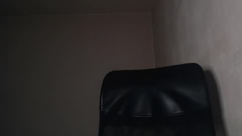 HenryAxe online show from May 17, 2026, 2:57 pm