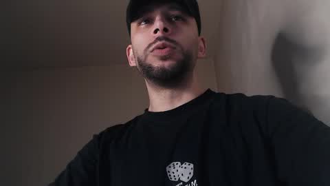 HenryAxe online show from May 20, 2026, 9:26 am