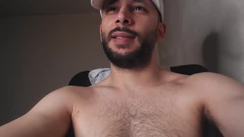 HenryAxe online show from May 28, 2026, 12:57 pm