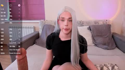 Eva online show from September 27, 2025, 12:21 pm