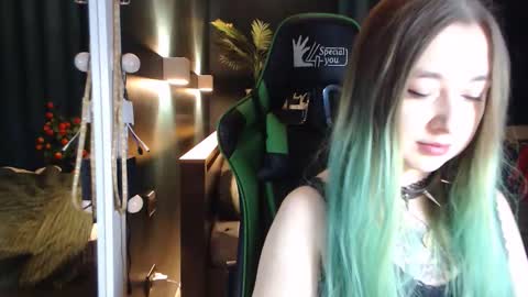 Snapshot of hentaishiing chatting on November 30, 2025, 4:11 pm Hentaishiing online show from November 30, 2025, 4:11 pm