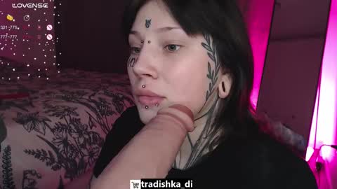 Snapshot of herbal_helpmepls chatting on December 17, 2025, 11:33 pm dirty Diana online show from December 17, 2025, 11:33 pm