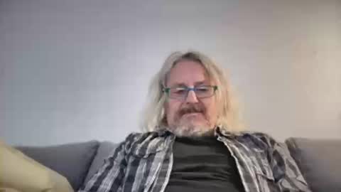 Snapshot of herbiebaby chatting on January 17, 2025, 10:55 am herbiebaby online show from January 17, 2025, 10:55 am