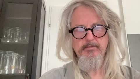 Snapshot of herbiebaby chatting on April 10, 2026, 11:26 am herbiebaby online show from April 10, 2026, 11:26 am