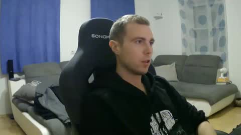 Snapshot of herbstenden chatting on February 14, 2026, 8:05 pm John Pearl online show from February 14, 2026, 8:05 pm