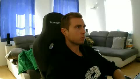 Snapshot of herbstenden chatting on March 6, 2026, 10:23 am John Pearl online show from March 6, 2026, 10:23 am