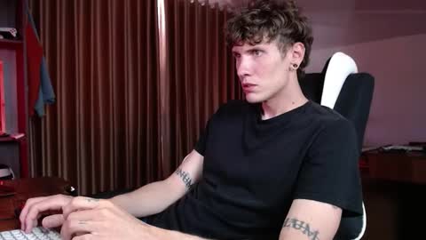 Gregblonde  Alextattoo online show from February 4, 2026, 1:44 am