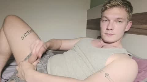 Snapshot of hercules__ chatting on June 30, 2026, 6:20 pm Gregblonde Alextattoo online show from June 30, 2026, 6:20 pm