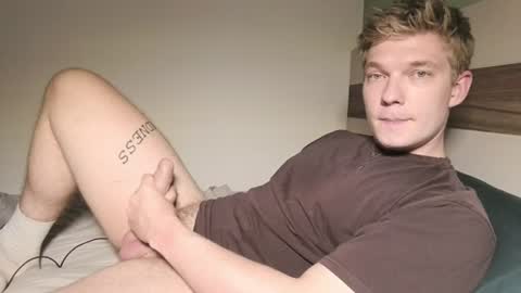 Snapshot of hercules__ chatting on July 22, 2026, 5:49 pm Gregblonde Alextattoo online show from July 22, 2026, 5:49 pm