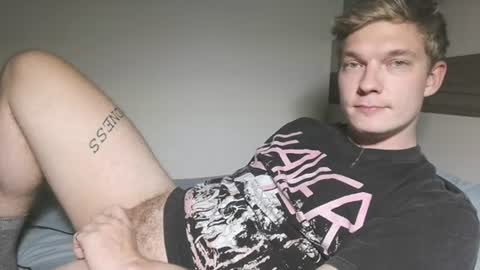 Snapshot of hercules__ chatting on July 26, 2026, 6:26 pm Gregblonde Alextattoo online show from July 26, 2026, 6:26 pm