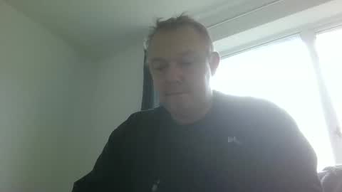 Snapshot of heretoserveyouall chatting on October 9, 2025, 3:32 pm heretoserveyouall online show from October 9, 2025, 3:32 pm