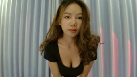 Snapshot of hersheys_aran chatting on December 16, 2025, 8:08 am Aran online show from December 16, 2025, 8:08 am