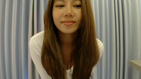Snapshot of hersheys_aran chatting on March 17, 2026, 5:55 am Aran online show from March 17, 2026, 5:55 am
