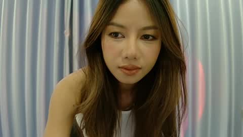Snapshot of hersheys_aran chatting on April 1, 2026, 8:04 am Aran online show from April 1, 2026, 8:04 am