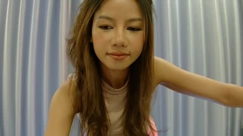 Snapshot of hersheys_aran chatting on April 7, 2026, 8:15 am Aran online show from April 7, 2026, 8:15 am