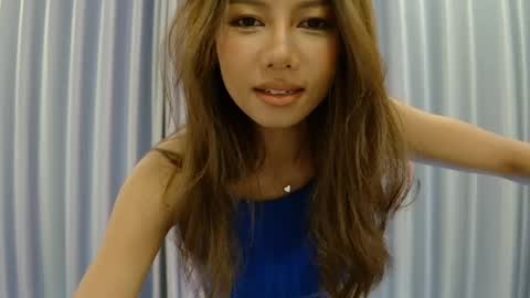 Snapshot of hersheys_aran chatting on April 19, 2026, 7:51 am Aran online show from April 19, 2026, 7:51 am