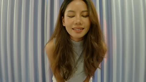Snapshot of hersheys_aran chatting on April 20, 2026, 7:55 am Aran online show from April 20, 2026, 7:55 am