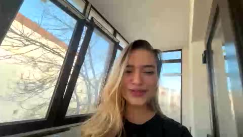 Snapshot of herulesshemoans chatting on December 17, 2025, 8:31 am herulesshemoans online show from December 17, 2025, 8:31 am