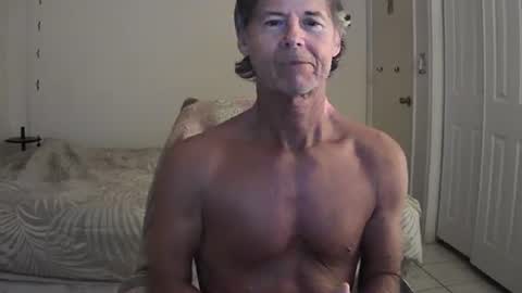 hewes1 online show from March 25, 2026, 11:44 pm