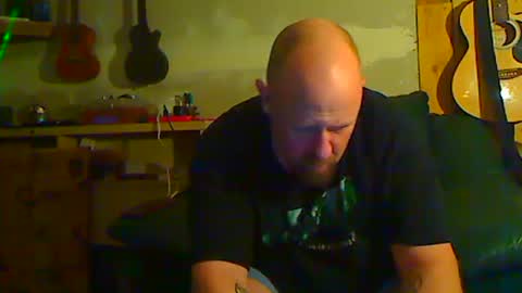 Snapshot of hexisdead chatting on December 18, 2024, 8:14 pm Hex online show from December 18, 2024, 8:14 pm