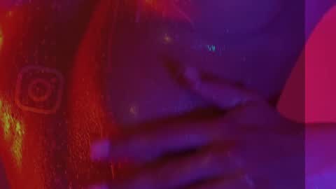 Snapshot of heybanan chatting on January 12, 2025, 7:53 pm Alina online show from January 12, 2025, 7:53 pm