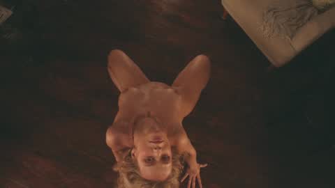 Snapshot of heybanan chatting on January 30, 2025, 10:19 am Alina online show from January 30, 2025, 10:19 am