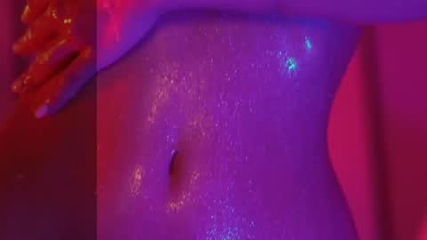 Snapshot of heybanan chatting on February 9, 2025, 7:38 am Alina online show from February 9, 2025, 7:38 am