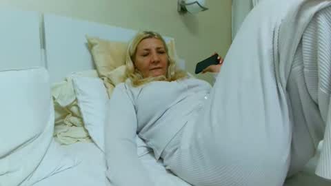 Heyheygrey online show from November 13, 2025, 8:19 pm