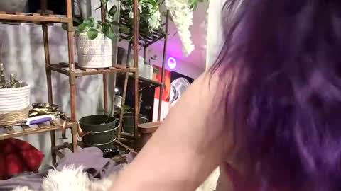 Snapshot of heynicole01 chatting on January 3, 2025, 1:38 am FlexieFae online show from January 3, 2025, 1:38 am