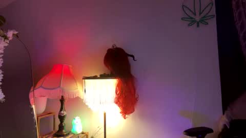 Snapshot of heynicole01 chatting on January 27, 2025, 8:51 am FlexieFae online show from January 27, 2025, 8:51 am