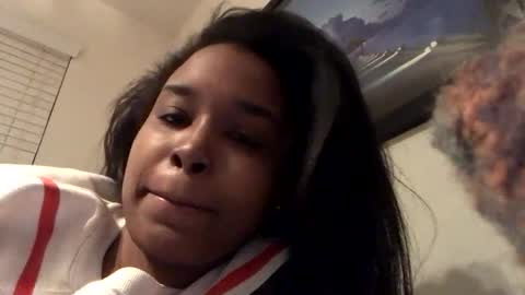 heyyou301990 online show from November 19, 2025, 8:25 am