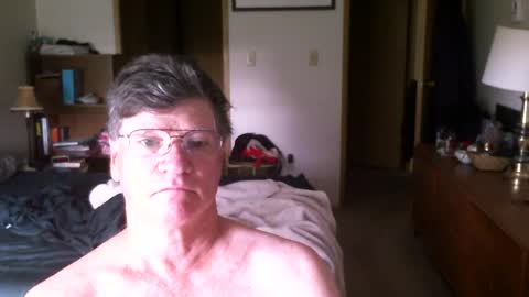 Snapshot of hg99too chatting on June 17, 2026, 1:56 pm hg99too online show from June 17, 2026, 1:56 pm