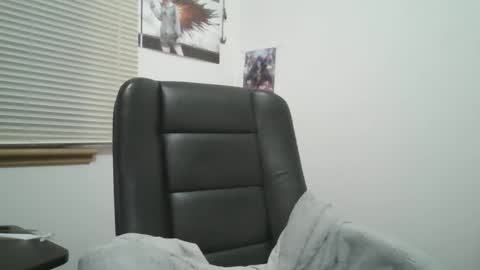 Snapshot of hghdea chatting on March 10, 2025, 1:34 am Highdea online show from March 10, 2025, 1:34 am