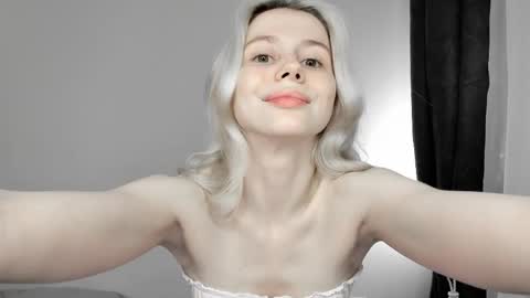 Snapshot of hi_popsy chatting on April 2, 2026, 2:26 pm Popsy Risha online show from April 2, 2026, 2:26 pm