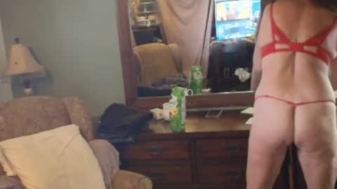 hidden_gold_milf online show from November 22, 2025, 10:20 pm