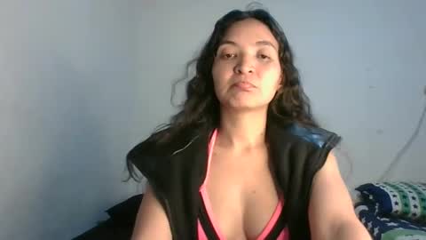 Clau y Ricky online show from December 5, 2025, 7:32 pm