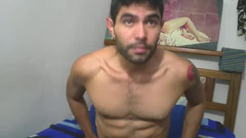 Snapshot of hideonbush051 chatting on February 3, 2026, 3:50 pm hideonbush online show from February 3, 2026, 3:50 pm