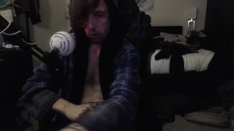 Snapshot of highandhorny84 chatting on December 23, 2024, 1:18 am J online show from December 23, 2024, 1:18 am