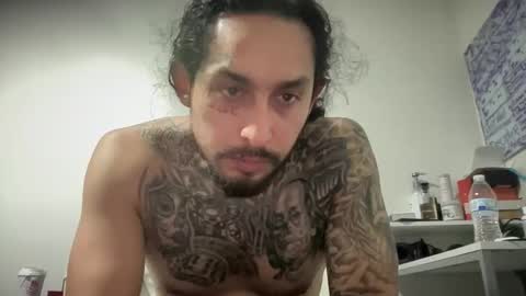 hihello400 online show from November 19, 2025, 7:30 am