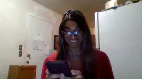 Snapshot of hihheelstranny chatting on December 21, 2024, 9:01 am hihheelstranny online show from December 21, 2024, 9:01 am