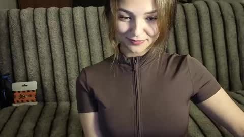 Snapshot of hihika chatting on February 28, 2026, 9:27 pm HIHIKA online show from February 28, 2026, 9:27 pm