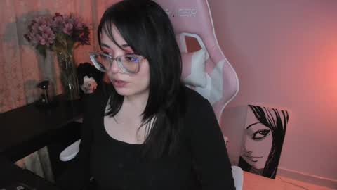 Snapshot of hikaru_arimura chatting on December 11, 2024, 5:00 am hikaru_arimura online show from December 11, 2024, 5:00 am