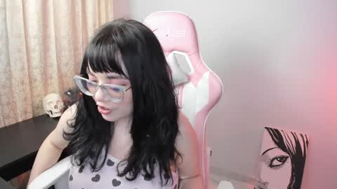 Snapshot of hikaru_arimura chatting on January 3, 2025, 12:33 am hikaru_arimura online show from January 3, 2025, 12:33 am