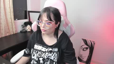 Snapshot of hikaru_arimura chatting on February 4, 2025, 5:10 am hikaru_arimura online show from February 4, 2025, 5:10 am