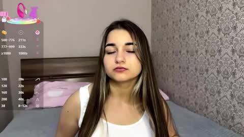 Snapshot of hildaaxley chatting on October 18, 2025, 10:32 pm Ani online show from October 18, 2025, 10:32 pm