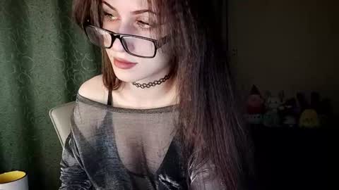 hilijas online show from July 6, 2026, 3:03 pm