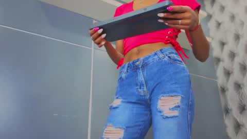  Hillary  online show from September 21, 2025, 3:19 am