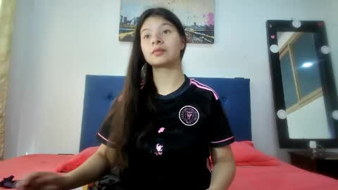 Snapshot of himawary_soin5 chatting on April 18, 2026, 1:37 pm himawary_soin5 online show from April 18, 2026, 1:37 pm